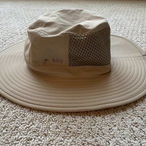 REI sun hat - like new